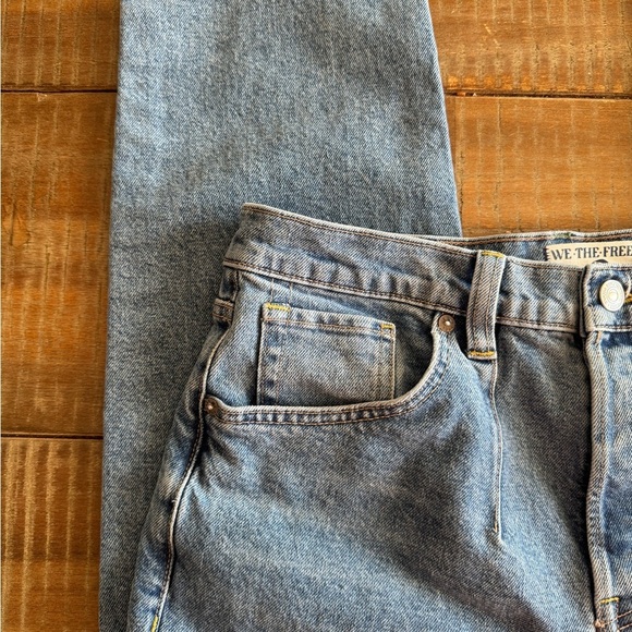 We The Free Straight Leg Hi Waist Jeans - Picture 3 of 8
